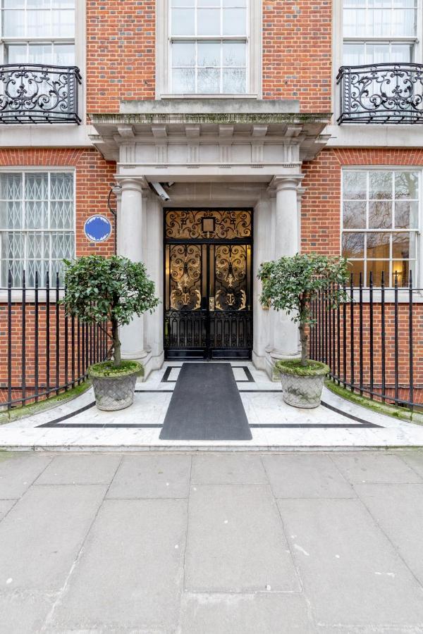Opulent Mayfair In Grosvenor Square
